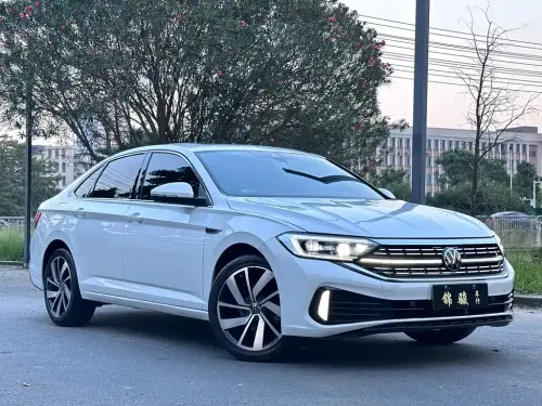 Volkswagen Sagitar, 2022