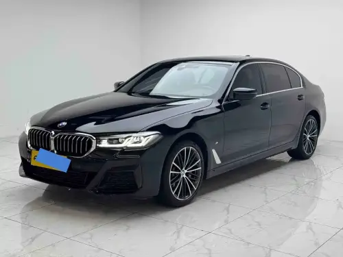 BMW 5-Series, 2023