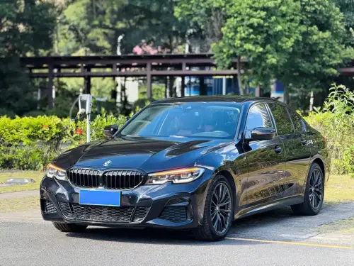 BMW 3-Series, 2021