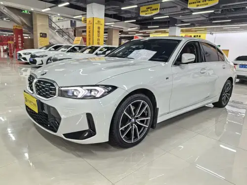 BMW 3-Series, 2024