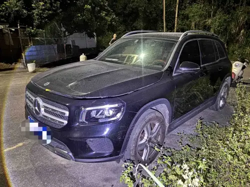 Mercedes-Benz GLB-Class, 2023