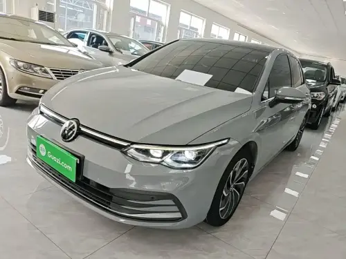Volkswagen Golf, 2021