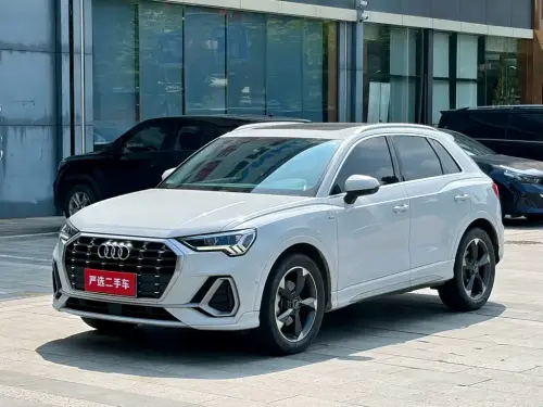 Audi Q3, 2022