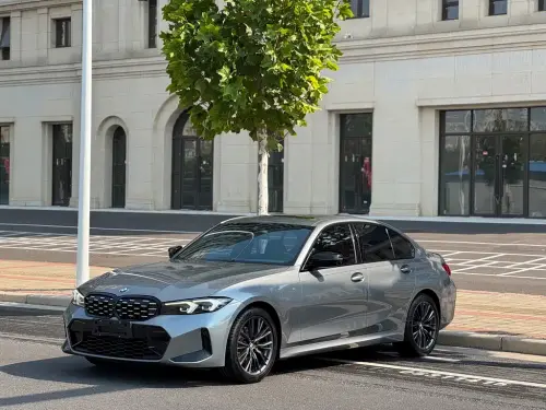 BMW 3-Series, 2023