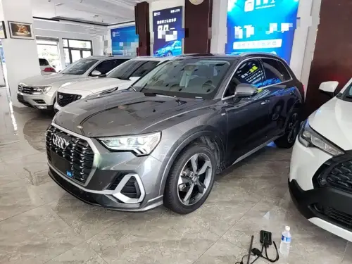 Audi Q3, 2020