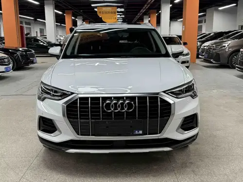 Audi Q3, 2021