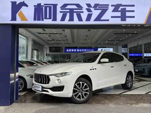 Maserati Levante, 2022