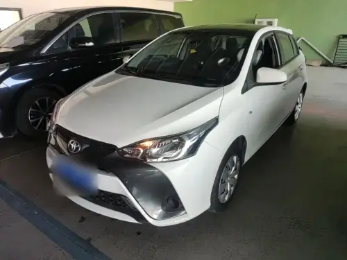 Toyota Yaris L, 2022