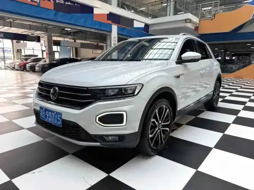 Volkswagen T-Roc, 2022