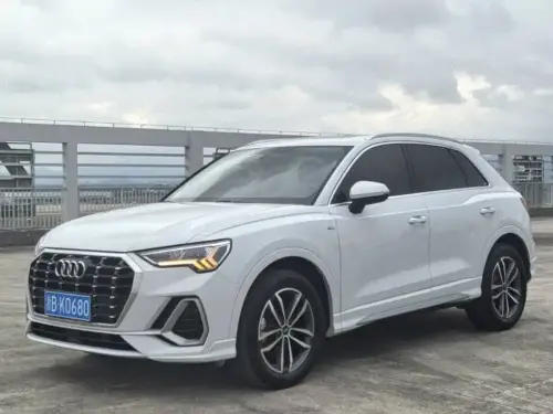 Audi Q3, 2022