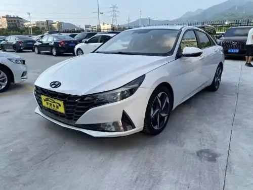 Hyundai Elantra, 2021