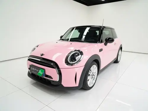 Mini MINI, 2021