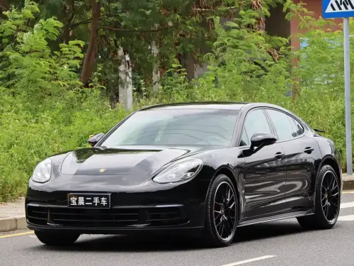 Porsche Panamera, 2020