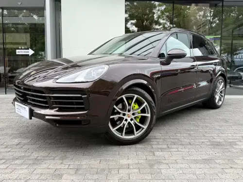 Porsche Cayenne, 2023