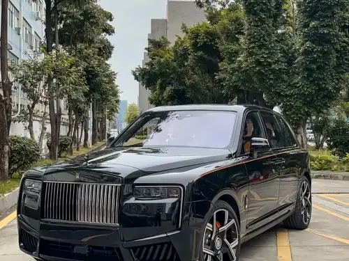 Rolls-Royce Cullinan, 2020