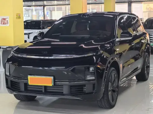 Li Auto L9, 2025
