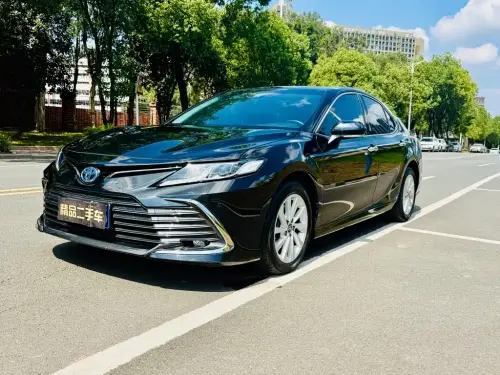 Toyota Camry, 2022