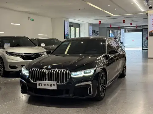 BMW 7-Series, 2021