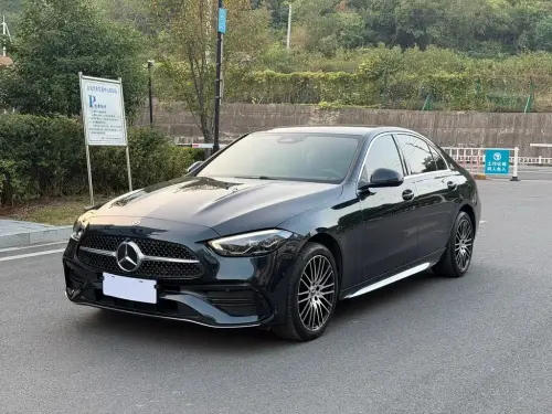 Mercedes-Benz C-Class, 2025