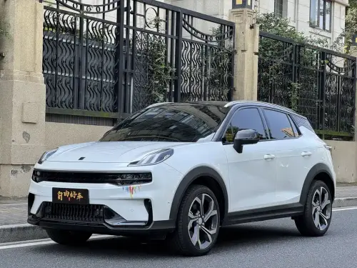 Lynk & Co 06, 2022