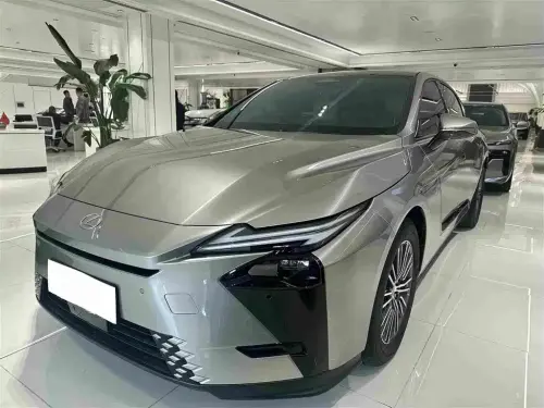 Lexus ES, 2026