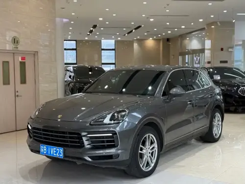 Porsche Cayenne, 2022