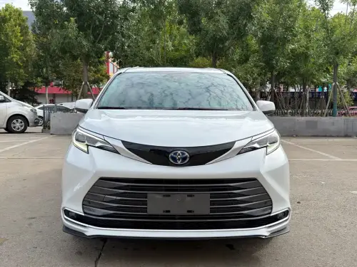 Toyota Sienna, 2022