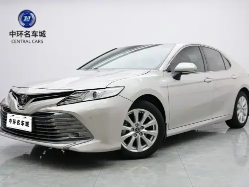 Toyota Camry, 2020