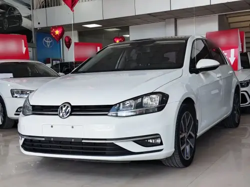 Volkswagen Golf, 2020