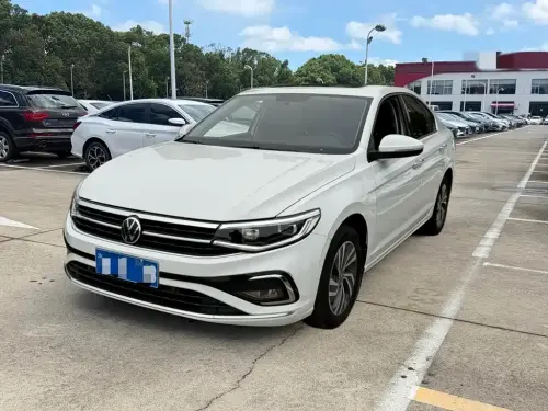 Volkswagen Bora, 2024