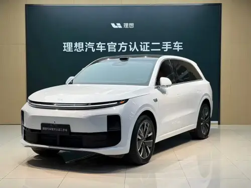 Li Auto L6, 2025