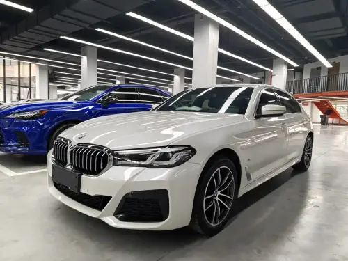 BMW 5-Series, 2024