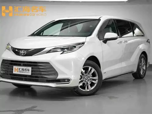Toyota Sienna, 2025