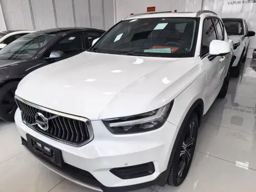 Volvo XC40, 2021