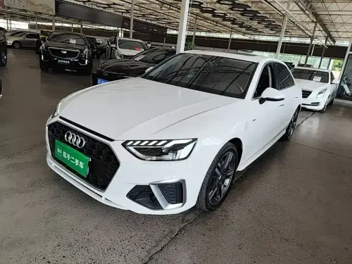 Audi A4, 2021
