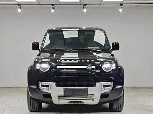 Land Rover Defender, 2024