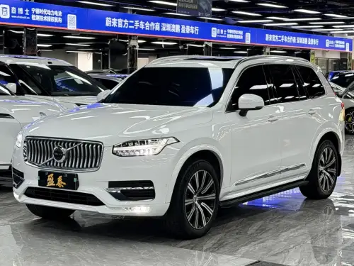 Volvo XC90, 2022