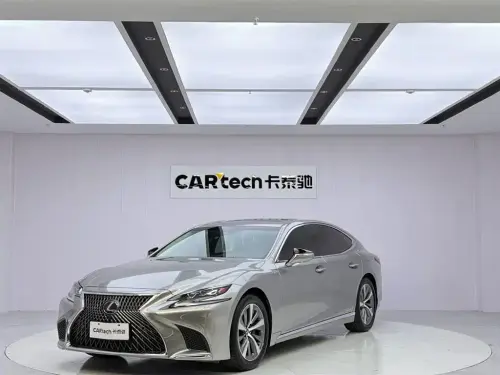 Lexus LS, 2020