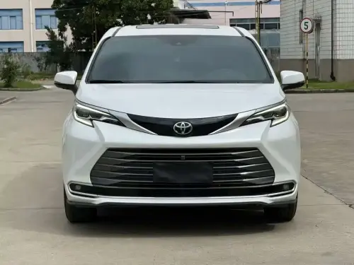 Toyota Sienna, 2026