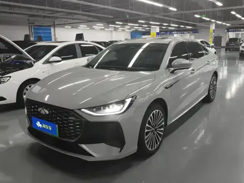 Chery Fulwin A8, 2025