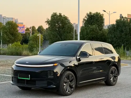 Li Auto L6, 2025