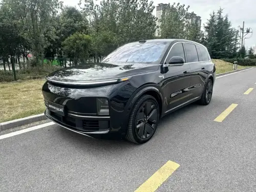 Li Auto L9, 2025