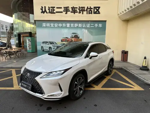 Lexus RX, 2021