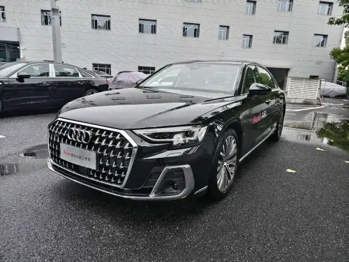 Audi A8, 2026