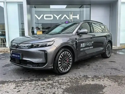 Voyah FREE, 2025