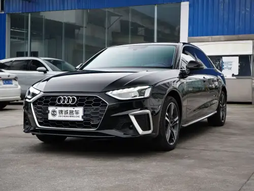 Audi A4, 2021