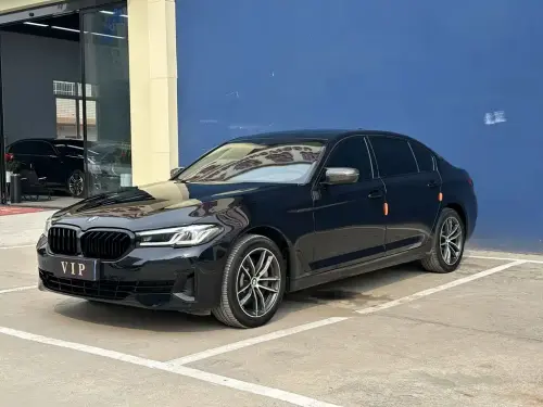 BMW 5-Series, 2023