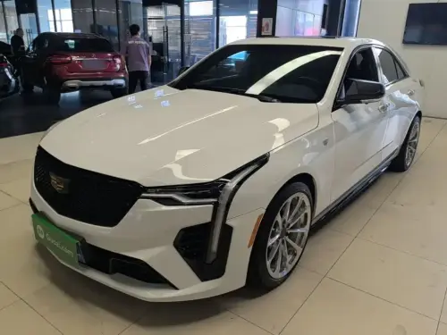 Cadillac CT4, 2022