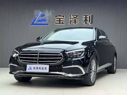 Mercedes-Benz E-Class, 2022
