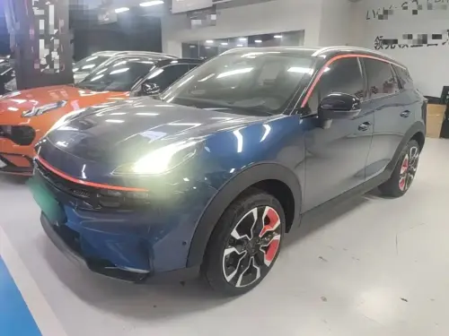 Lynk & Co 06, 2023